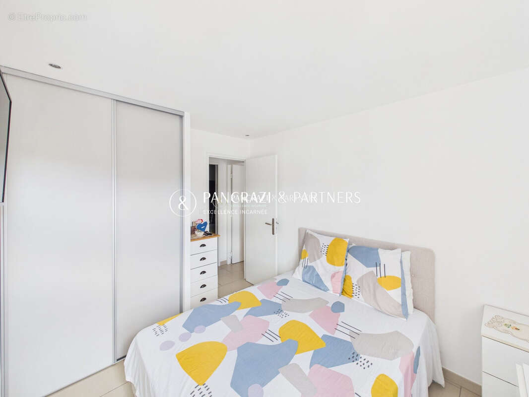 Appartement 60 m² à Ajaccio  - photo 7