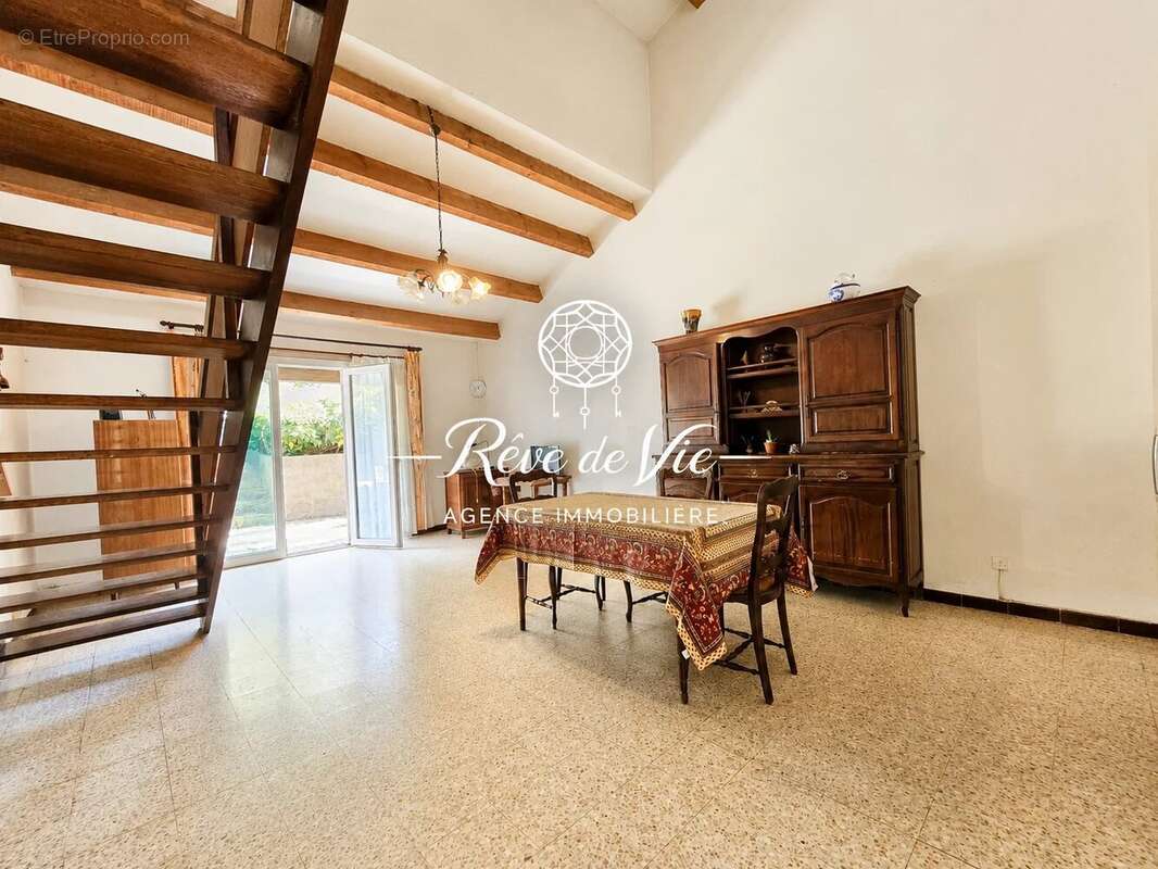 Maison à BORMES-LES-MIMOSAS