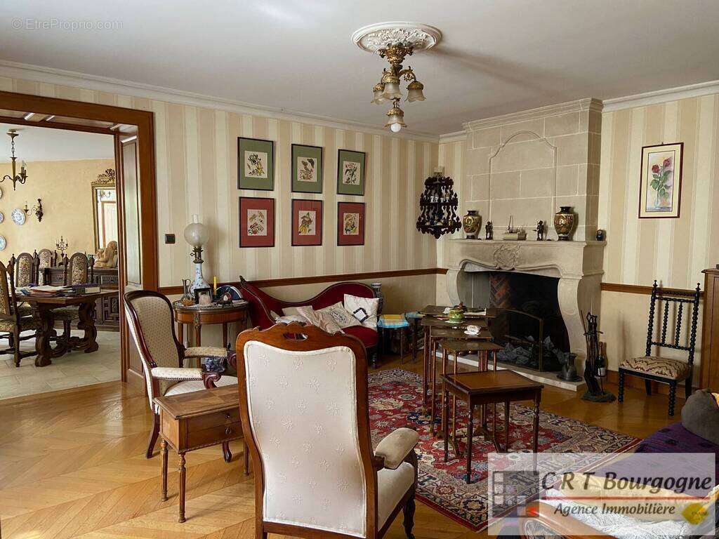 Maison 7 pièces 215 m² Ouanne - photo 4
