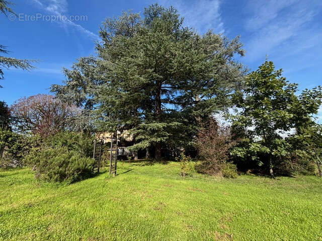Maison à CHARBONNIERES-LES-BAINS