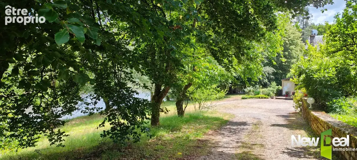 Propriété exceptionnelle avec étang privé de 8 000 m² – 1,81 ha – Viager occupé – Eyrein - photo 2