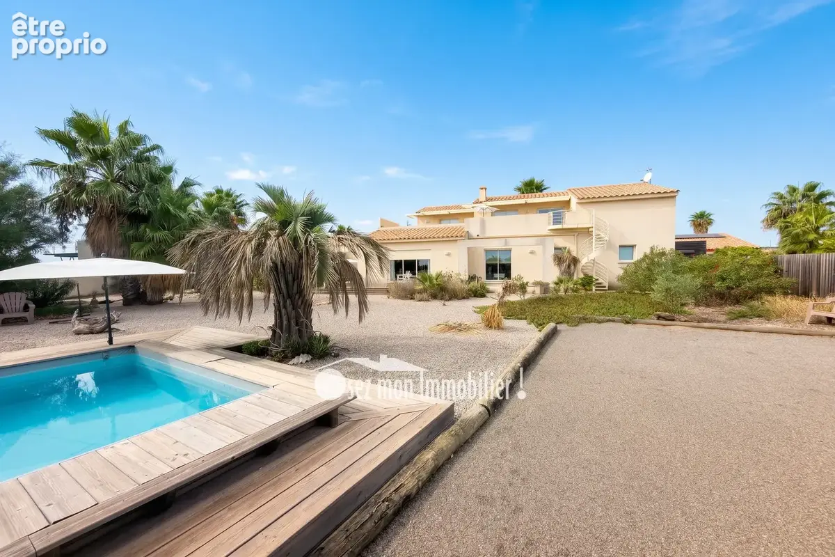 Maison 6 pièces 253 m² à vendre à Gruissan (11430) - photo 1