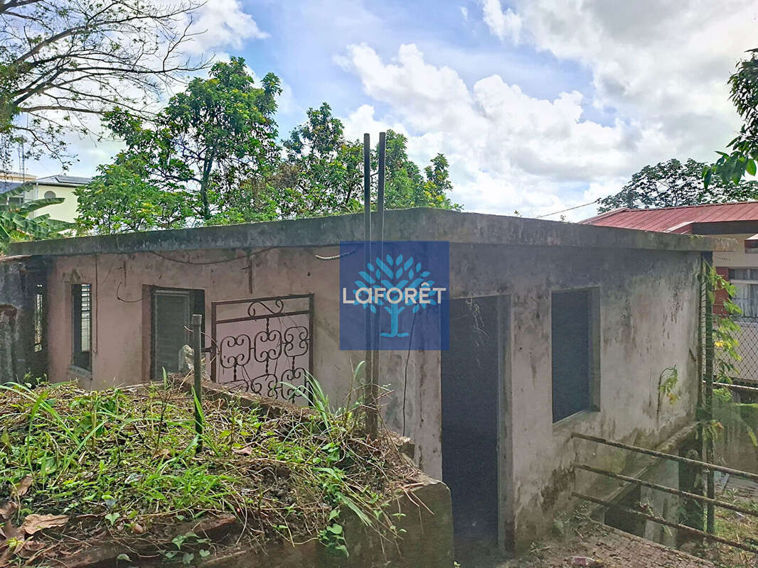 Maison à SAINT-JOSEPH