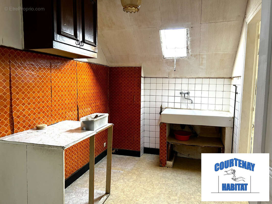 Maison à COURTENAY