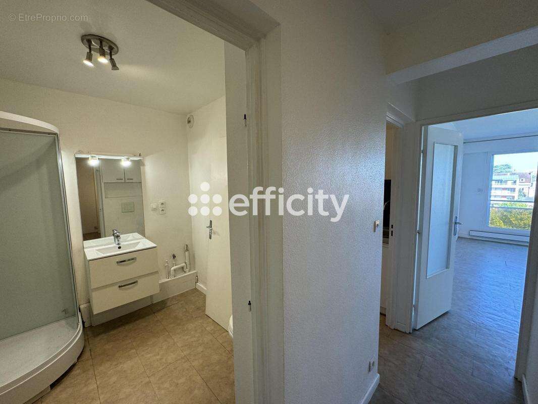 Appartement à VALENCIENNES