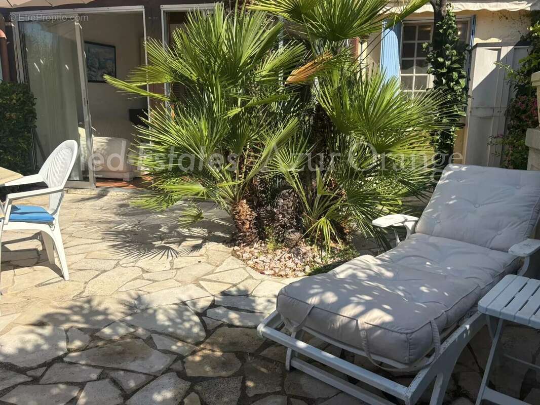 Appartement à GRIMAUD