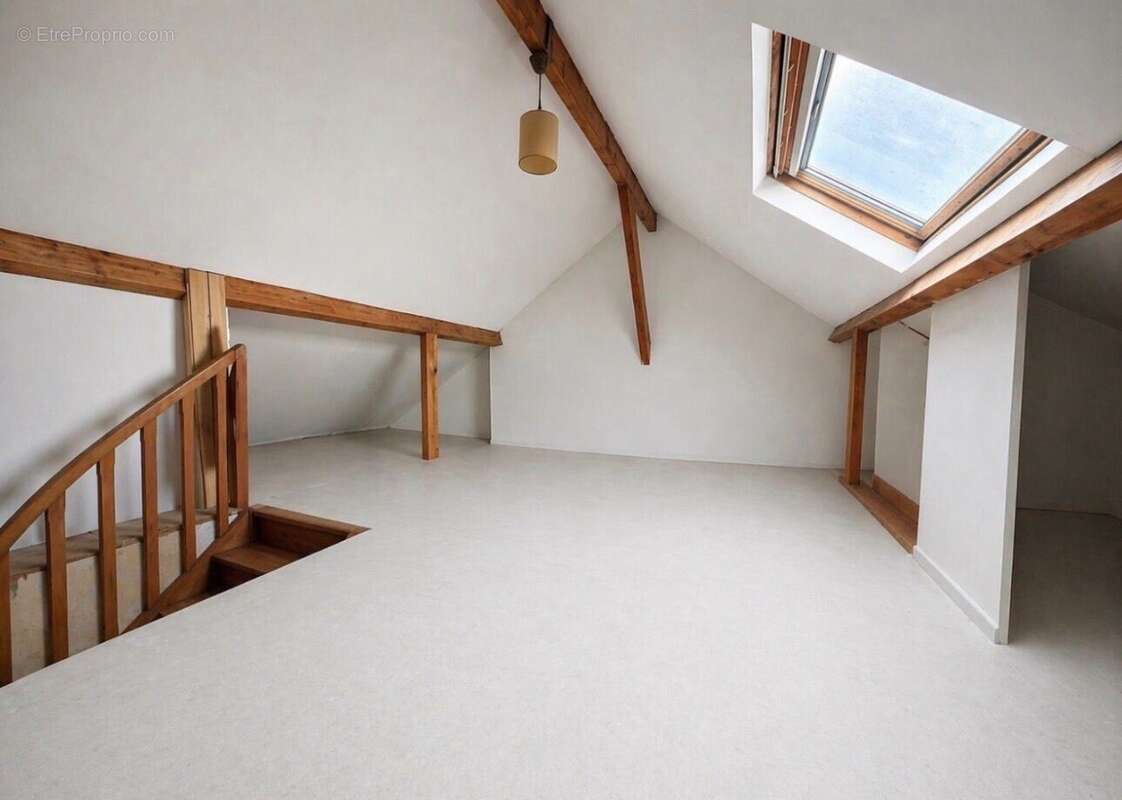 Maison à FACHES-THUMESNIL
