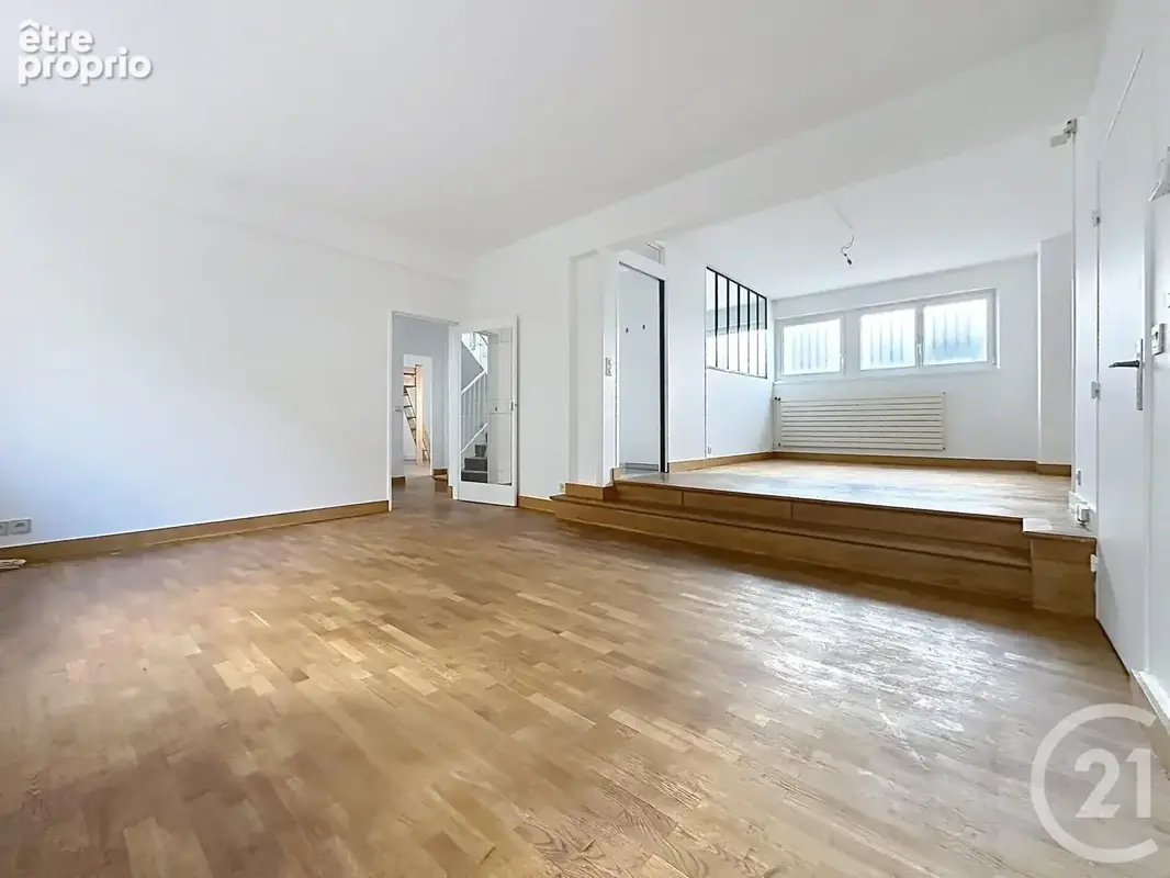 Appartement 7 pièces 155 m² à vendre à Paris-12e (75012) - photo 2
