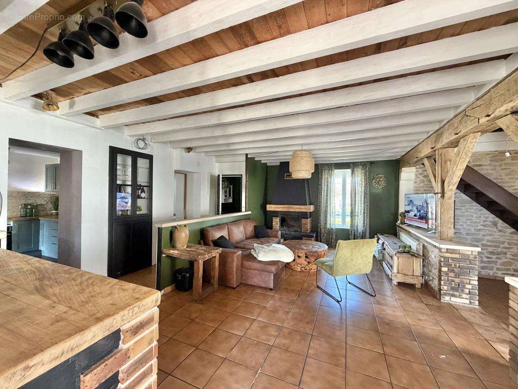 Maison à GARCHIZY