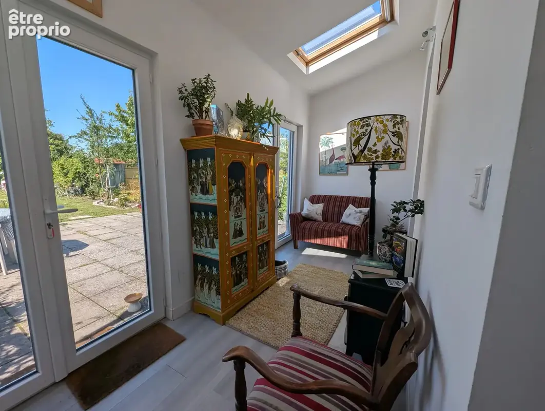Propriété rénovée dans un charmant village - photo 4