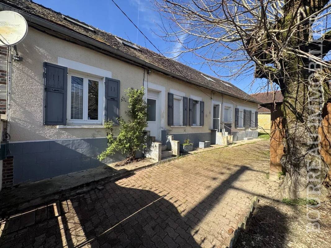 Maison à BRION