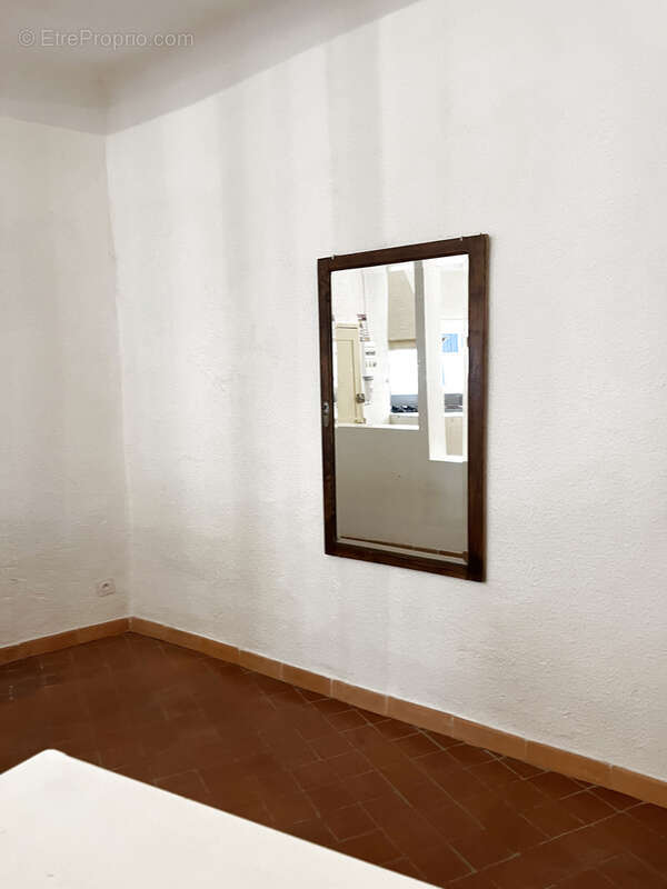 Appartement à VILLECROZE
