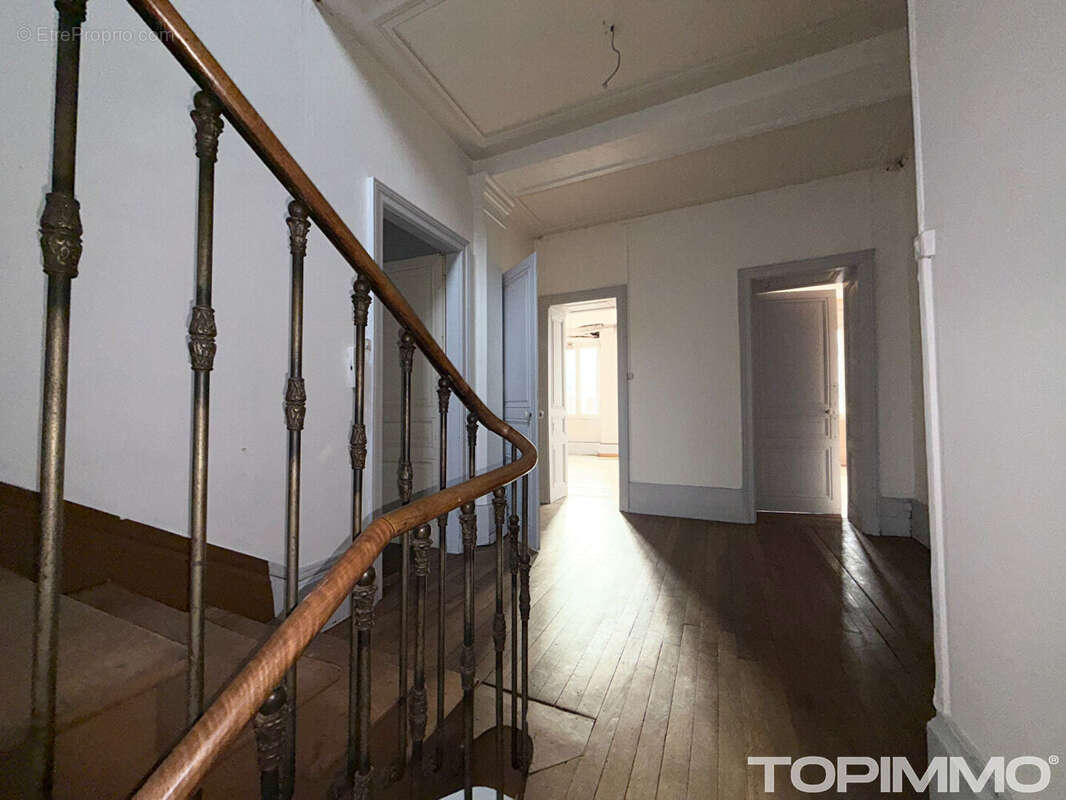Immeuble de rapport - 160 m2 - Bruyères - photo 3
