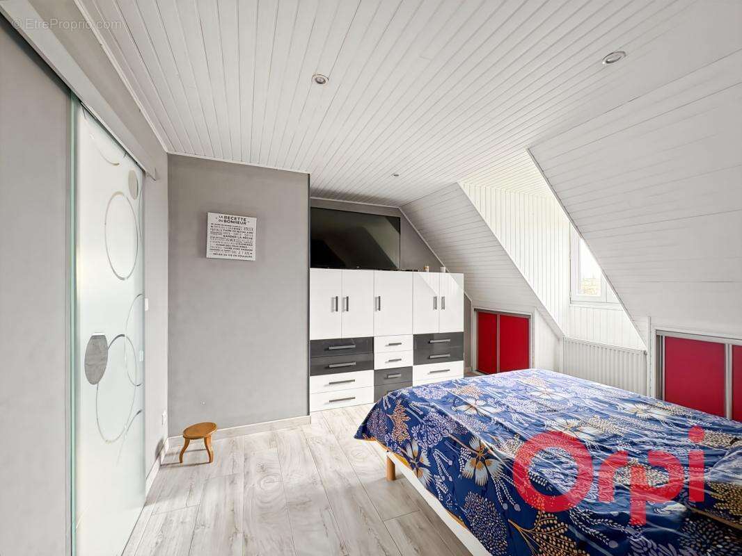 Maison à COSNE-D'ALLIER