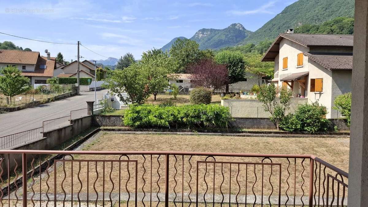 Maison individuelle au calme avec une vue dégagée - photo 8