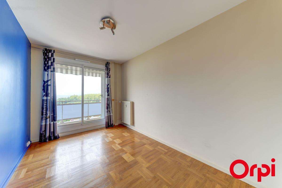 T3 de 96,63 m² - Vue dégagée - photo 11