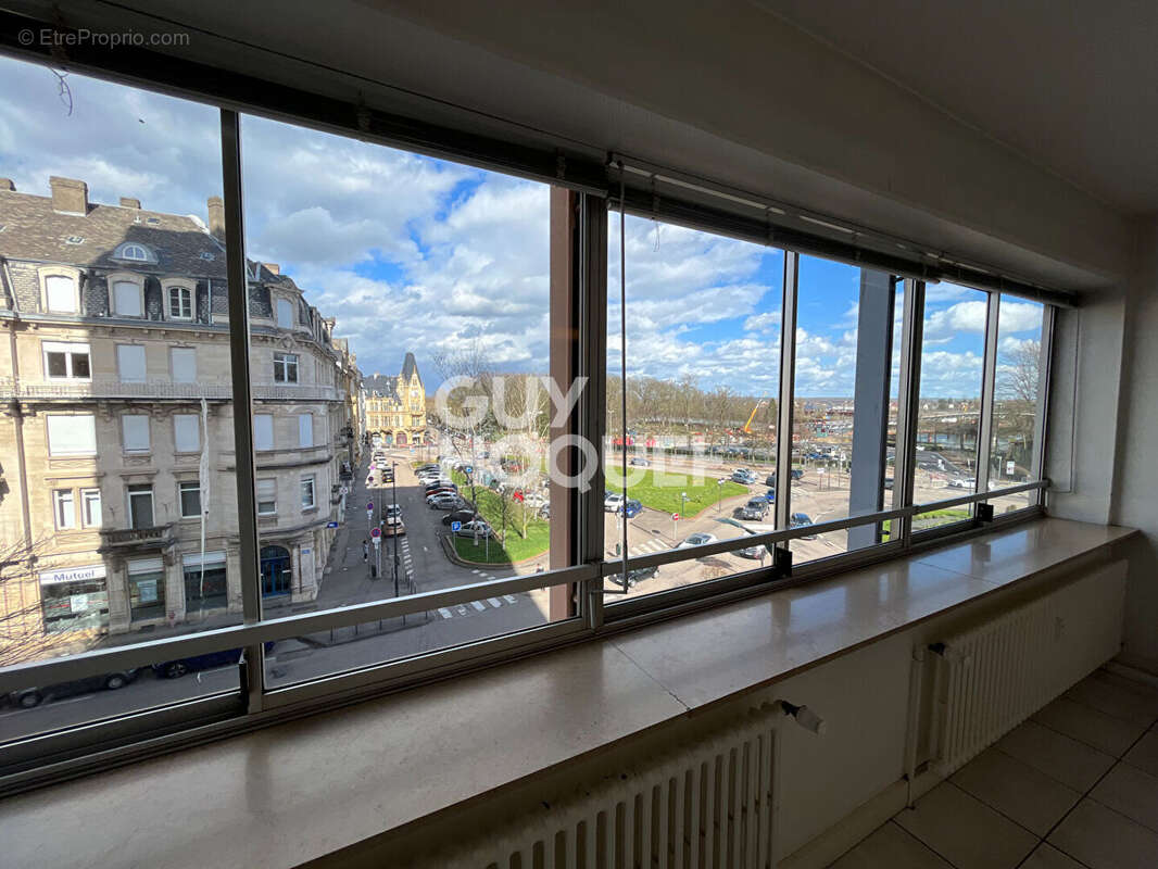 À vendre - bureaux de 130 m² à Thionville - photo 2