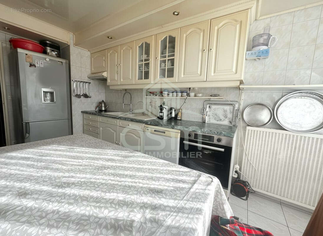 Appartement 73 m² à Joue-Les-Tours  - photo 2