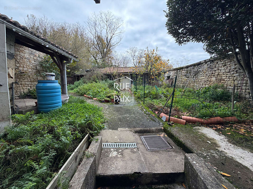 Maison à SAINT-MAIXENT-L&#039;ECOLE