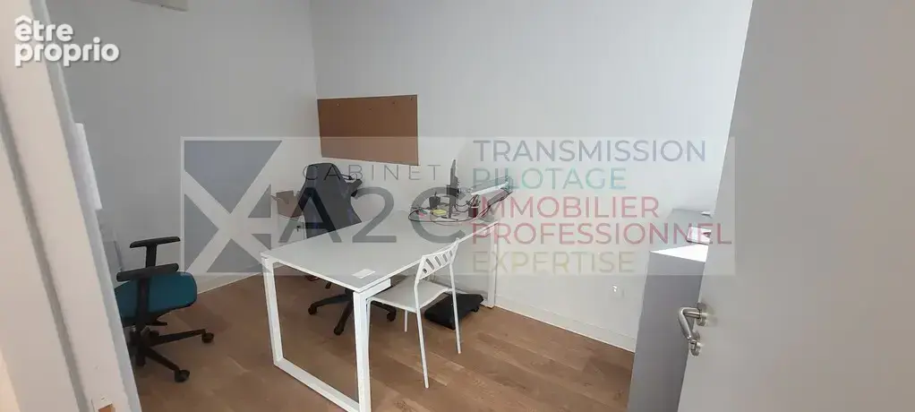 À vendre  ensemble immobilier professionnel denviron 936 m² - photo 4