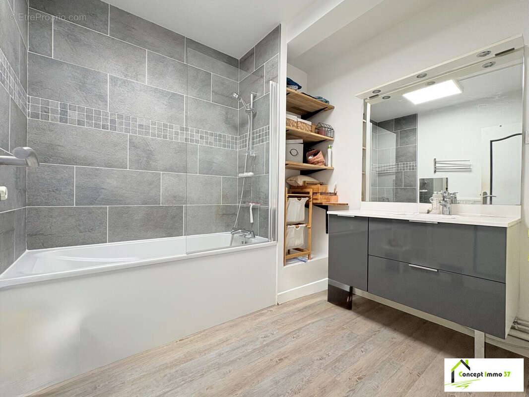 Appartement 84 m² à Tours  - photo 9