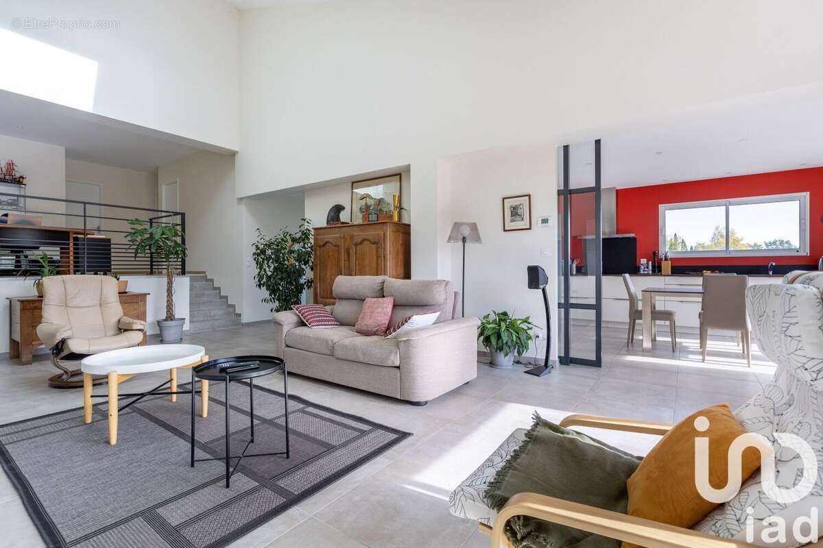 Photo 4 - Maison à ROMAGNAT