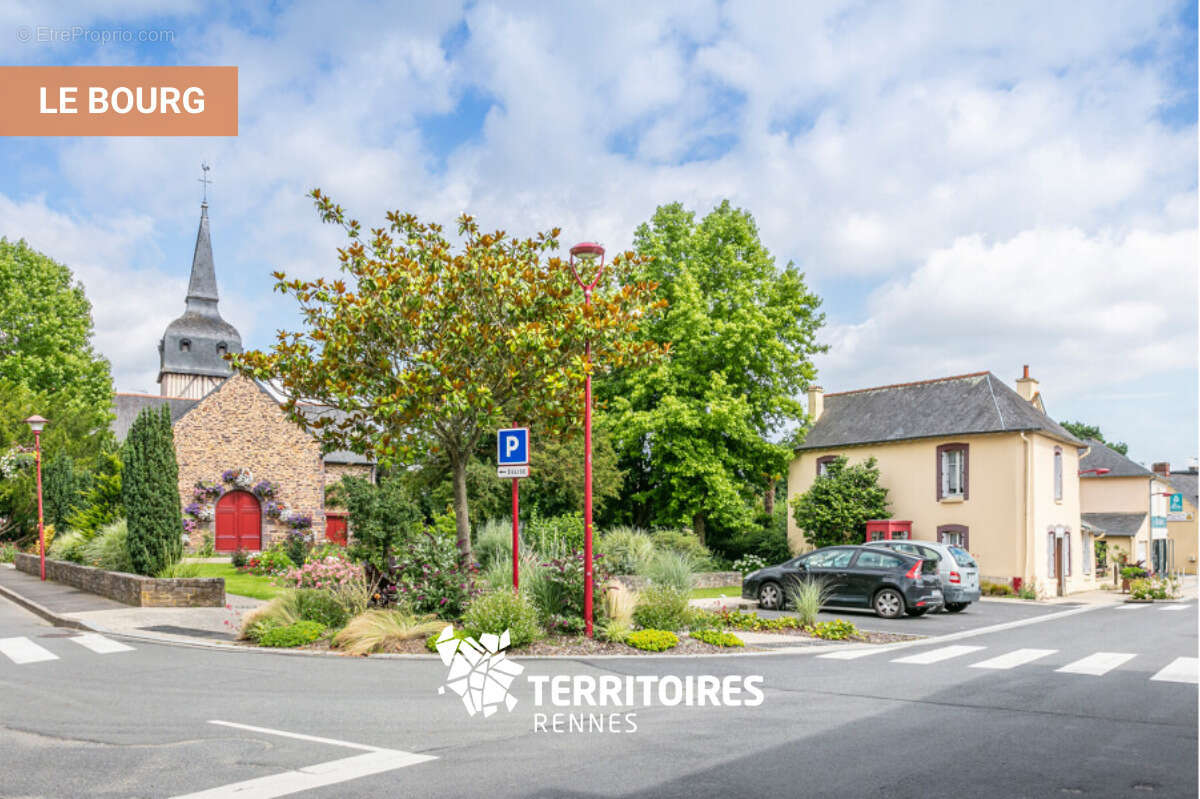 Terrain à LA CHAPELLE-THOUARAULT