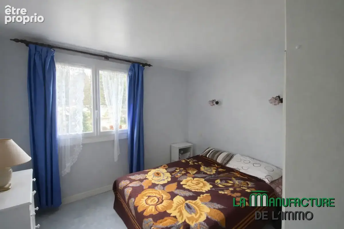 Appartement f3 traversant avec balcon - parking collectif - saint-etienne sud - photo 6