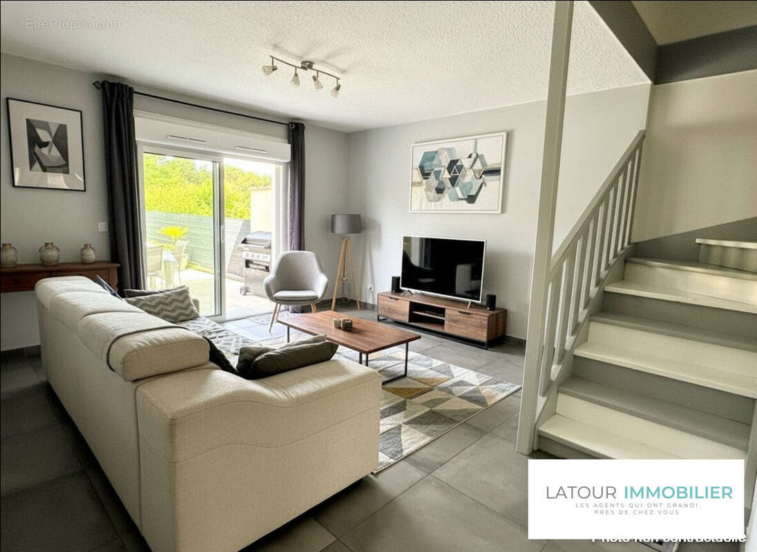 Maison à VILLEFONTAINE