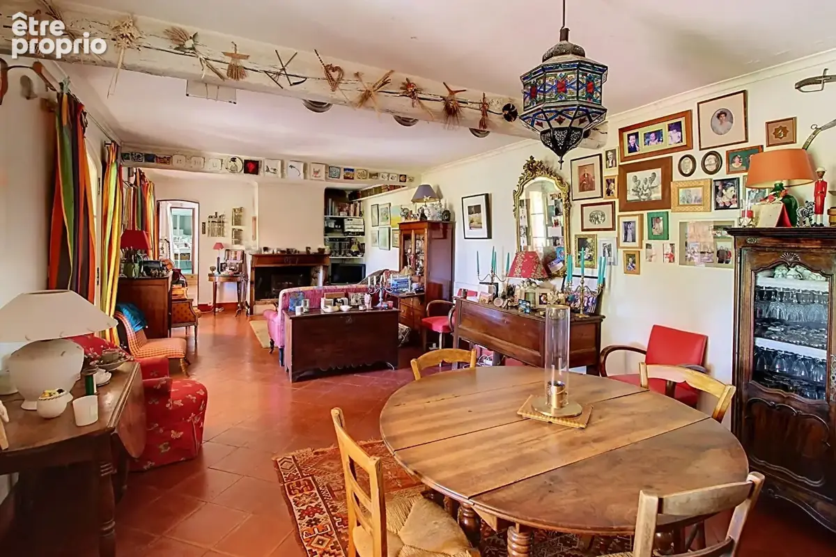 A VENDRE EN EXCLUSIVITE  - Maison Entrecasteaux 11 pièces 360 m2 - photo 4