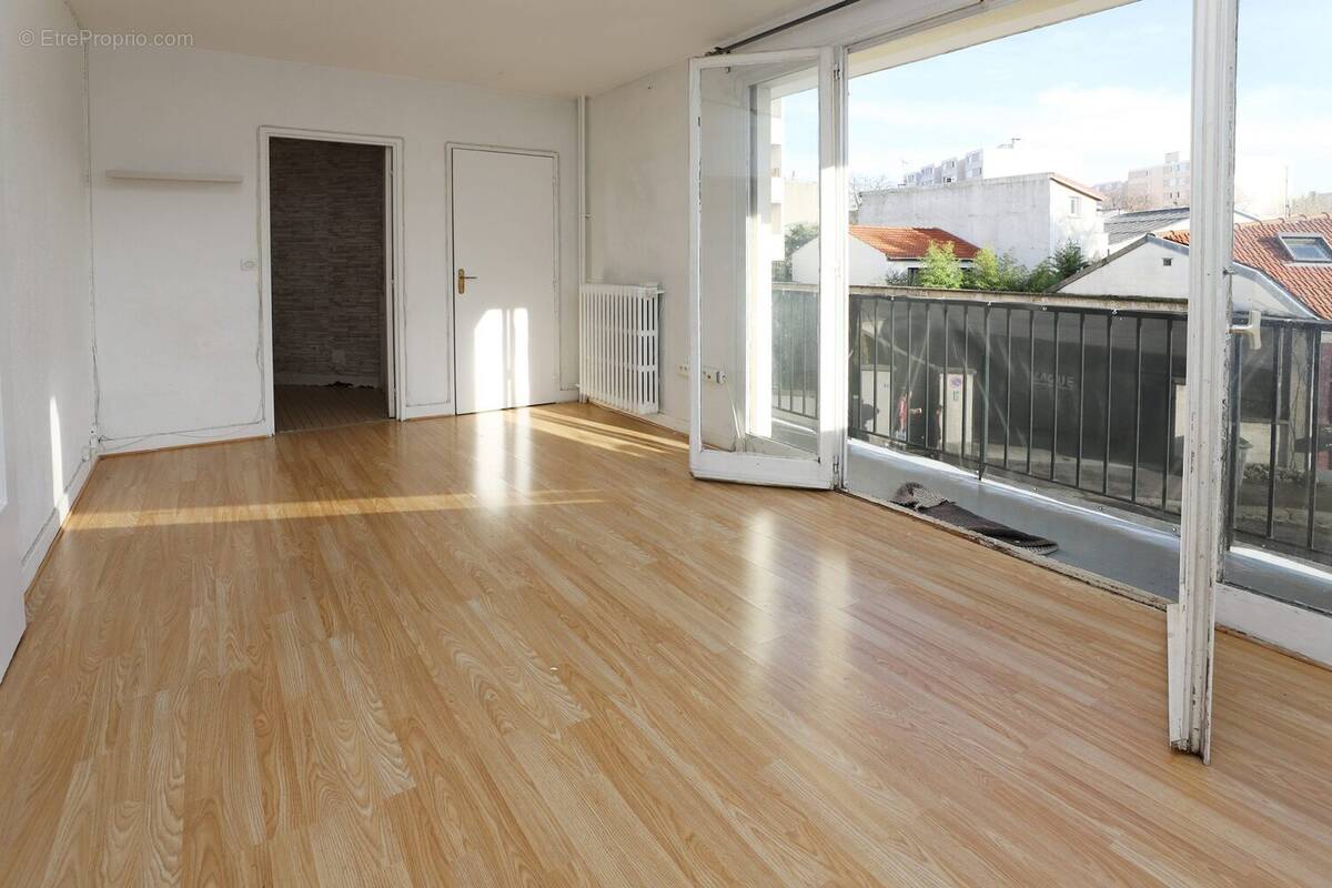 Appartement à MONTREUIL