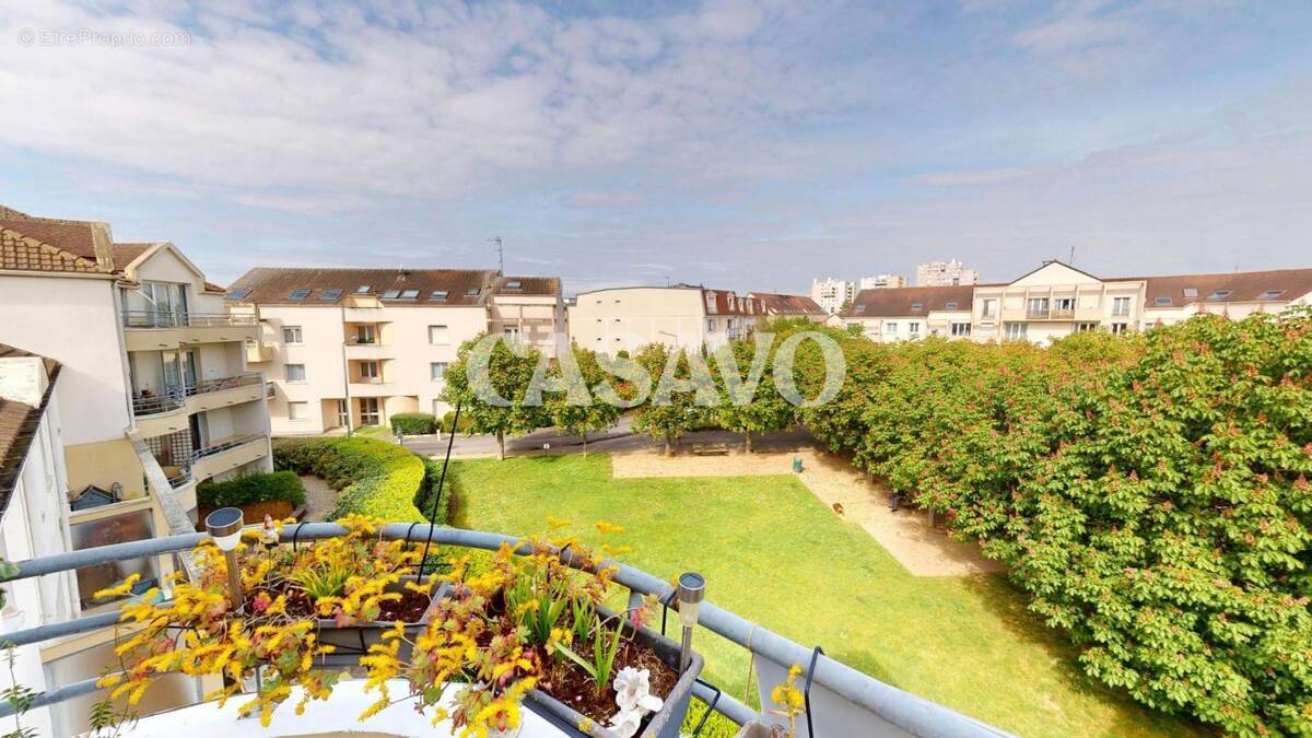 Appartement à SAINT-OUEN-L'AUMONE