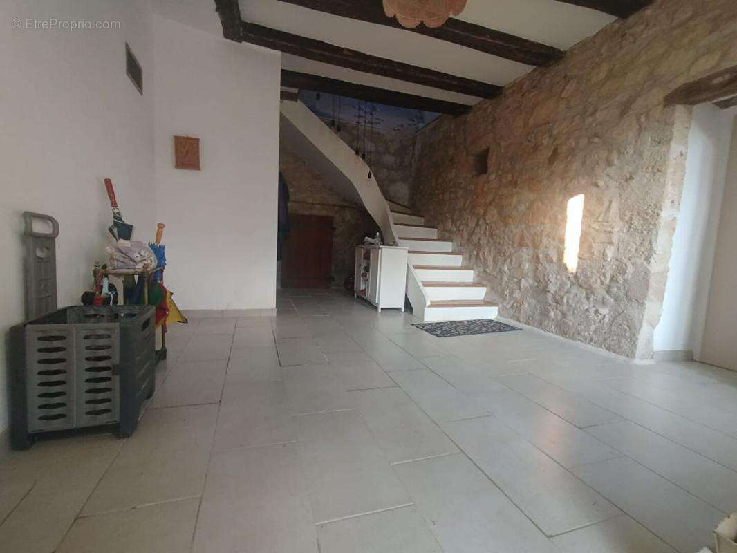 Maison à SILLY-LA-POTERIE