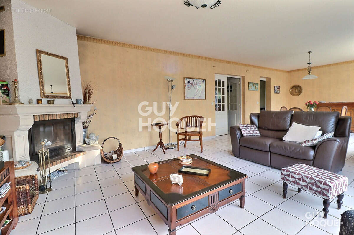 Maison à SAINT-MICHEL-SUR-ORGE