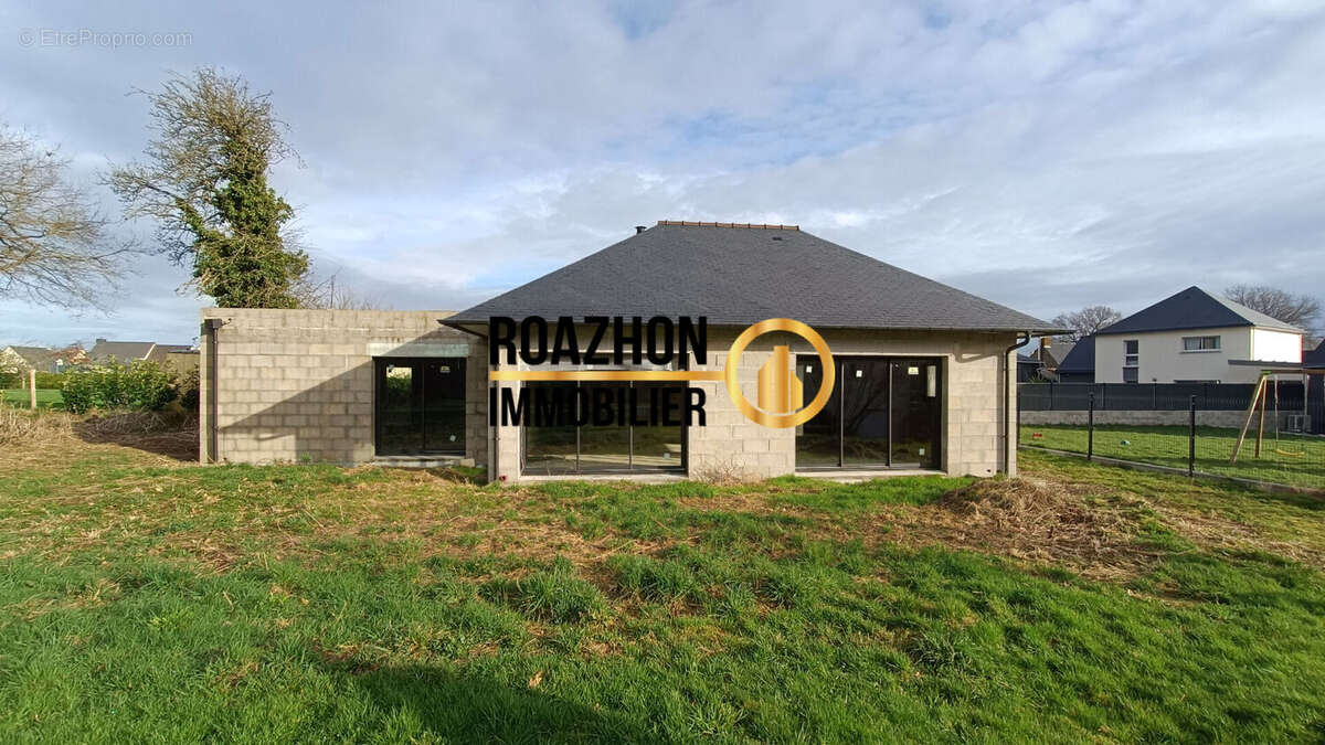 Maison à TREFFENDEL