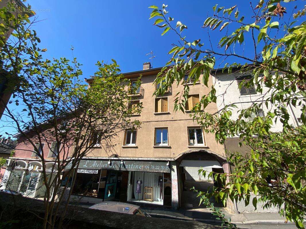 Appartement à FONTAINES-SUR-SAONE