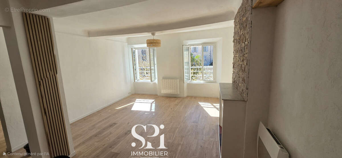 Appartement à HYERES