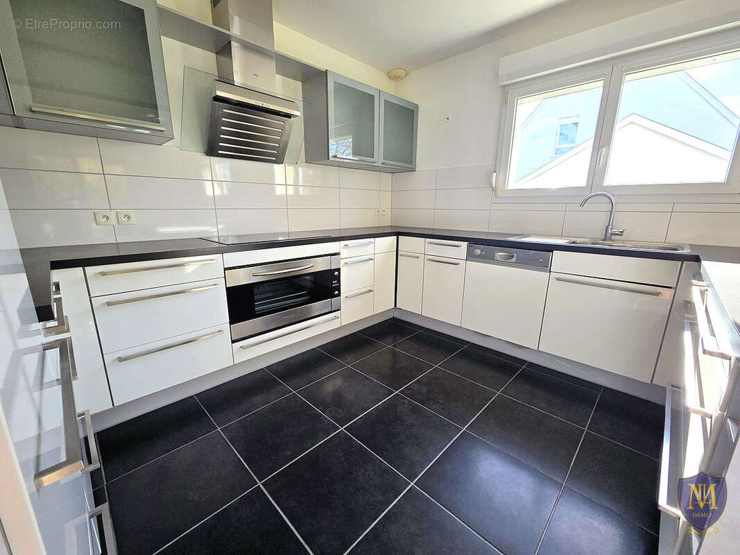 Blotzheim au calme maison 5 pièces de 107 m2 sur 6,03 ares de terrain - photo 4