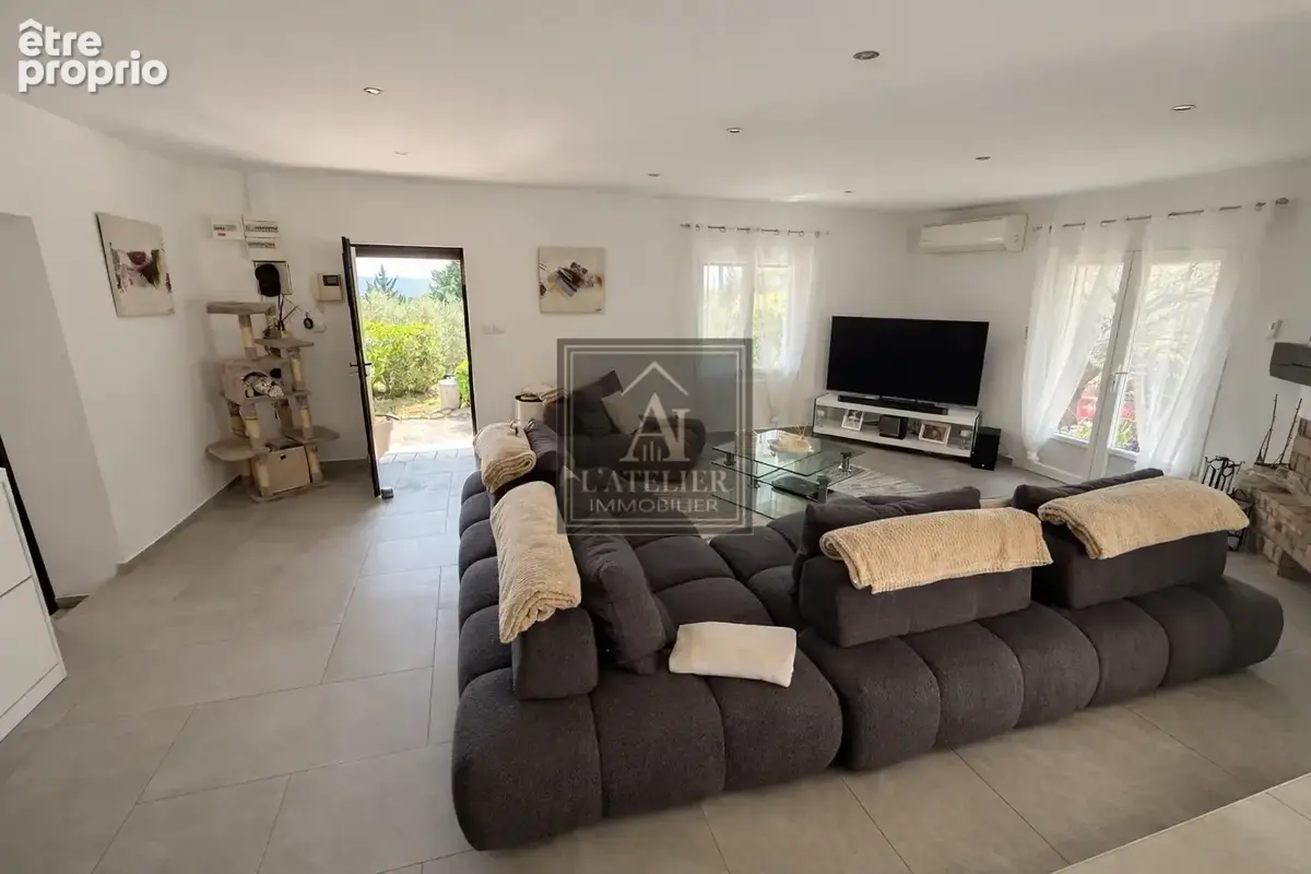 Maison de 101 m2 avec piscine sur une parcelle de 18 703 m2 - photo 13