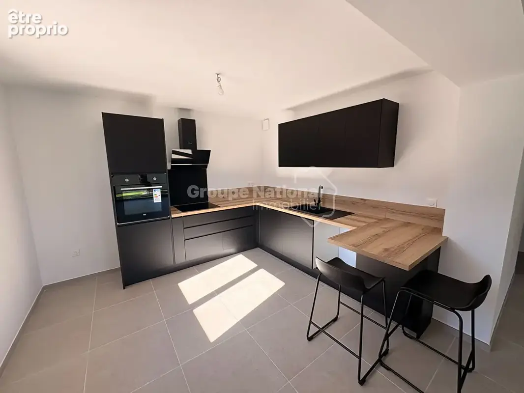 Appartement T4 de 90 m² en rez de jardin - photo 4
