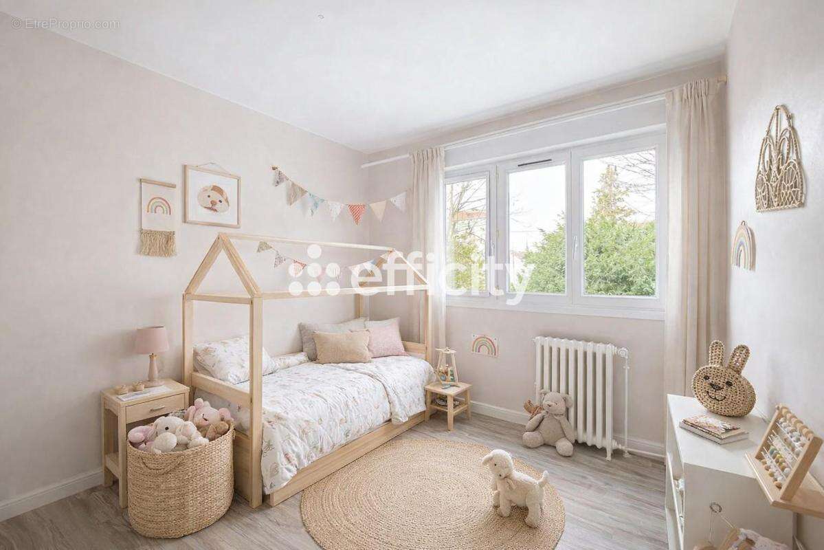 Appartement à LE RAINCY
