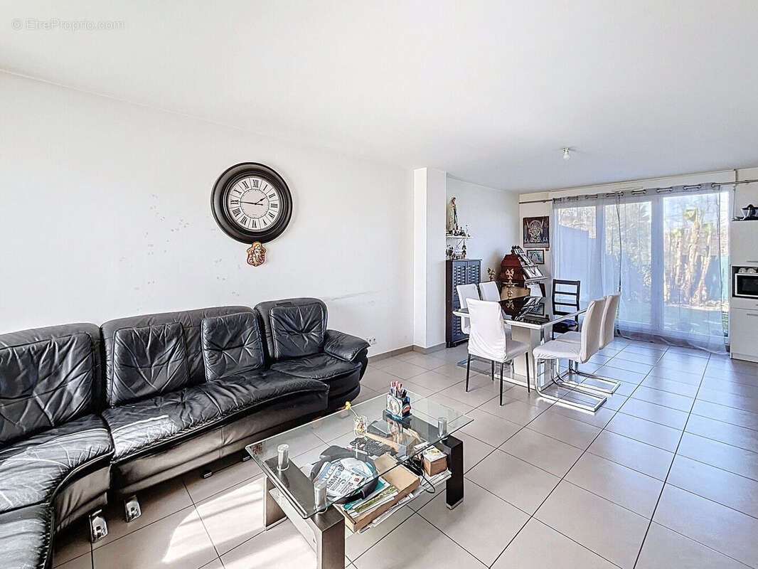 Maison à VILLECRESNES