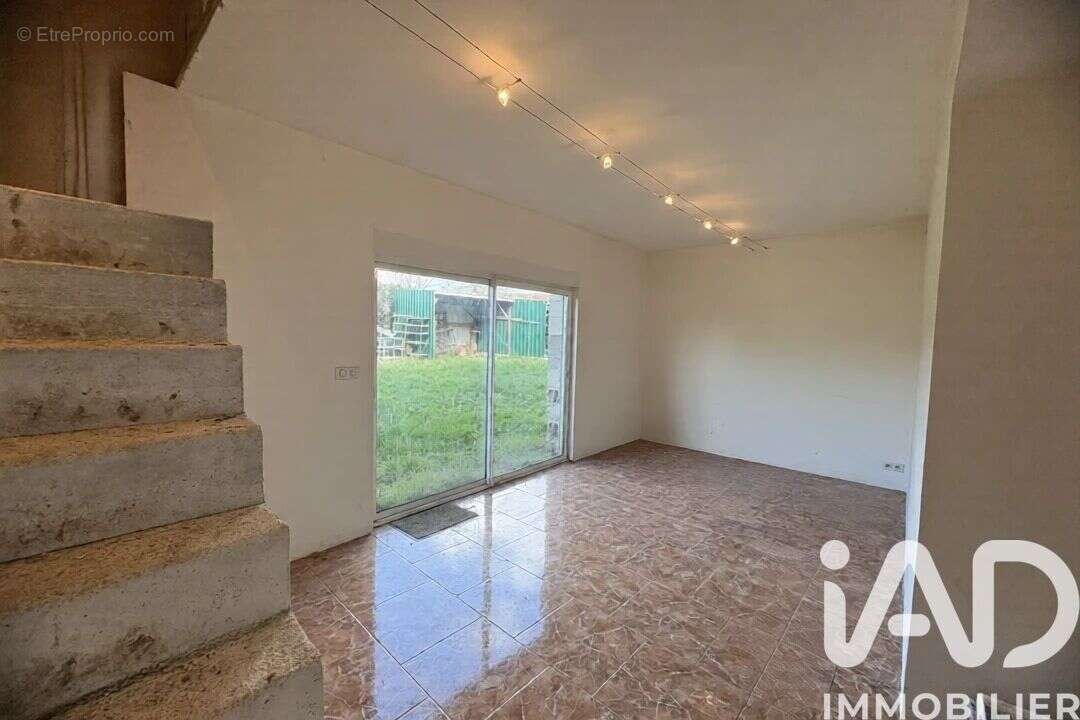 Photo 6 - Maison à SAINT-SEROTIN