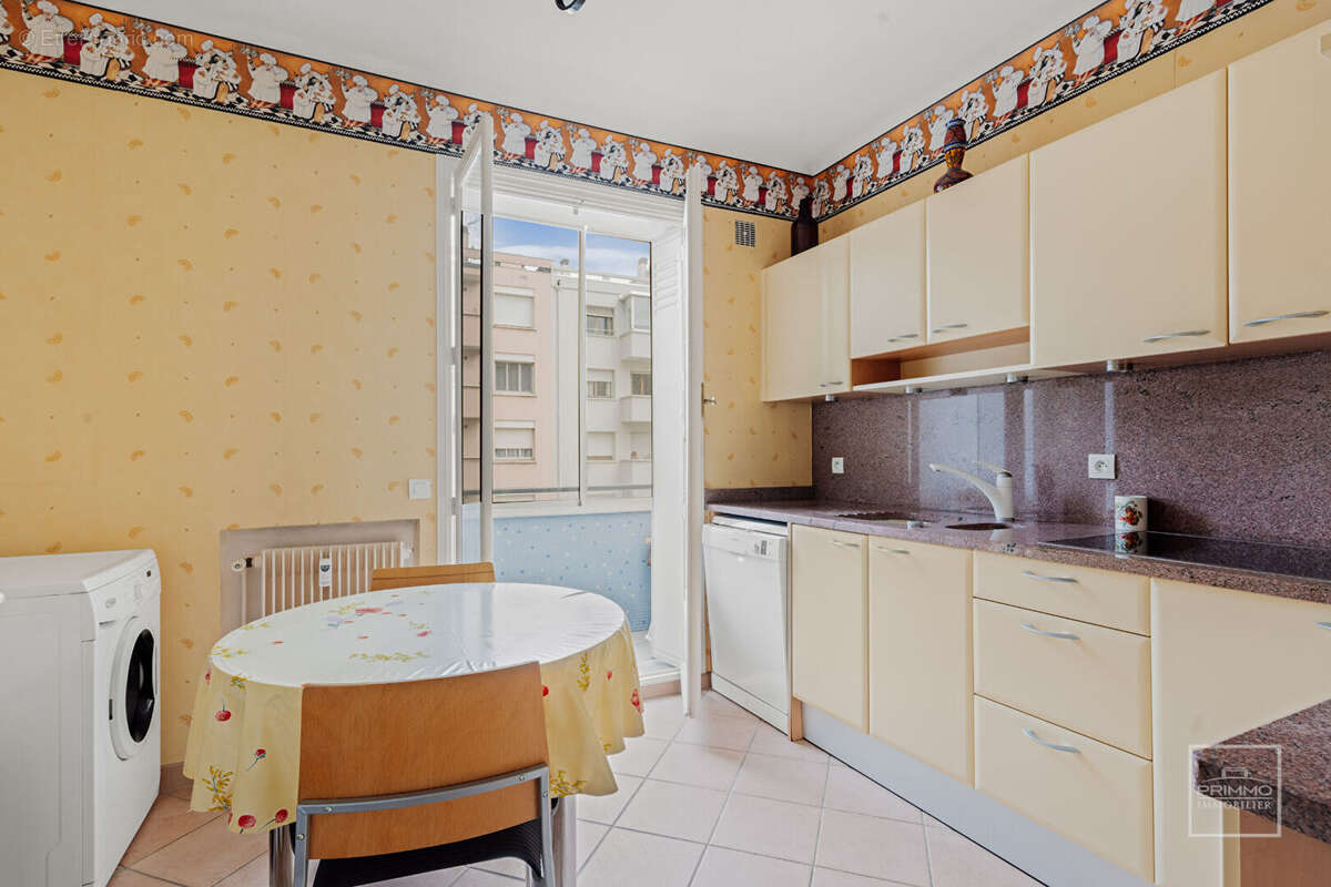 Appartement à LYON-6E