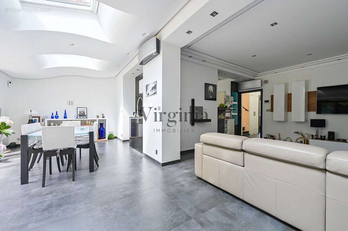 Maison à MAISONS-ALFORT