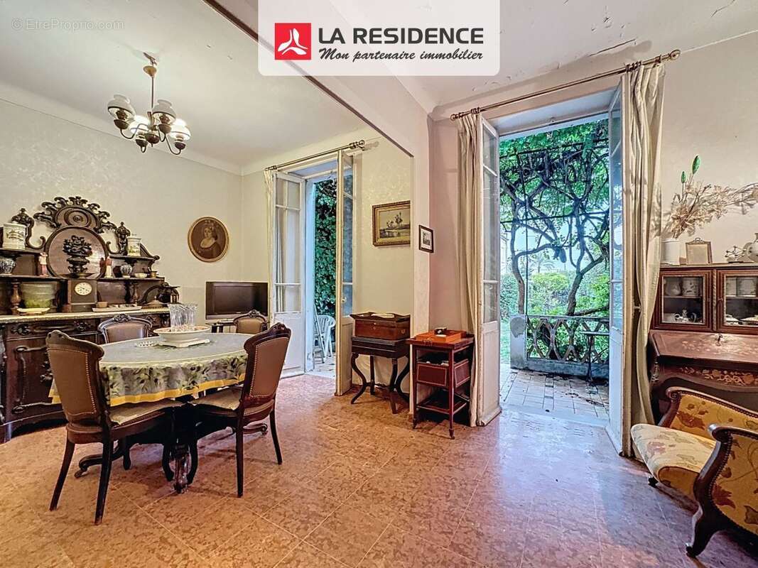 Maison à CAGNES-SUR-MER