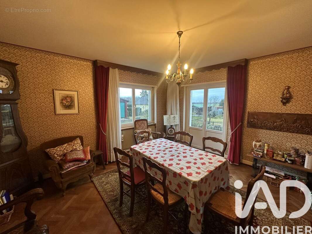 Photo 6 - Maison à WITTELSHEIM