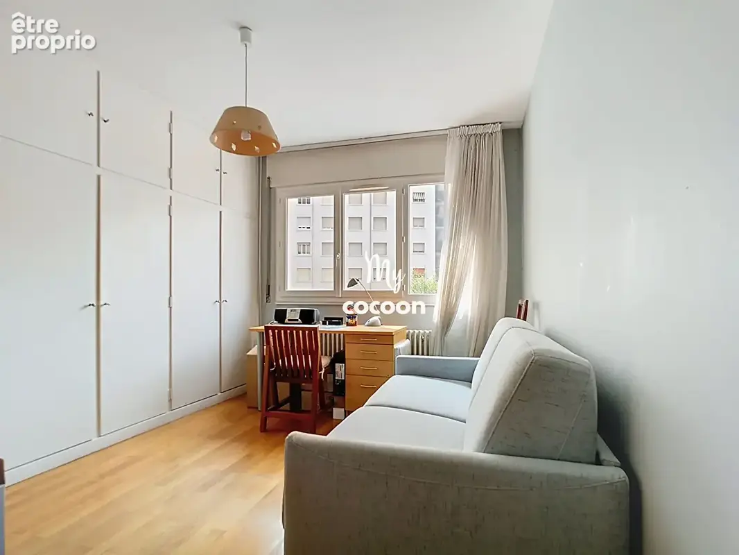 Saxe Gambetta - T5 - 133 m² - Balcon Cave - photo 12