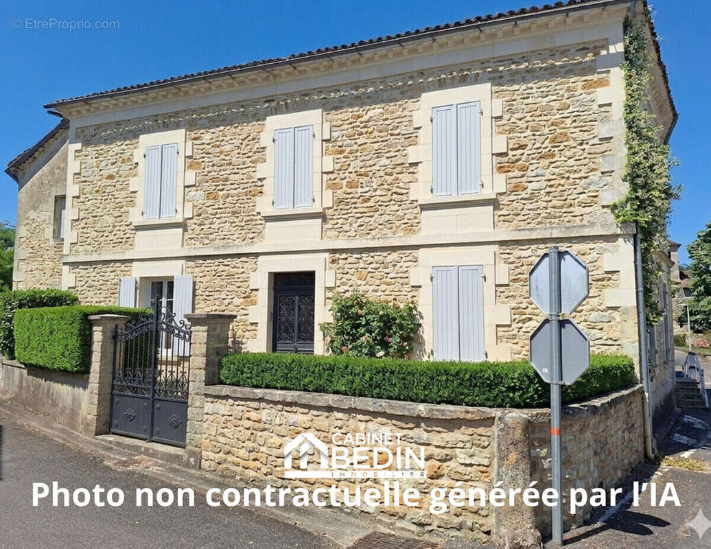 Maison à PUJOLS-SUR-CIRON