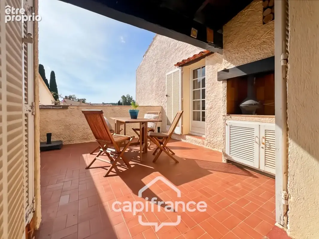 Appartement à vendre 4 pièces PORQUEROLLES (83), rare à la vente appartement 2 terasses et cave, vue et calme - photo 37